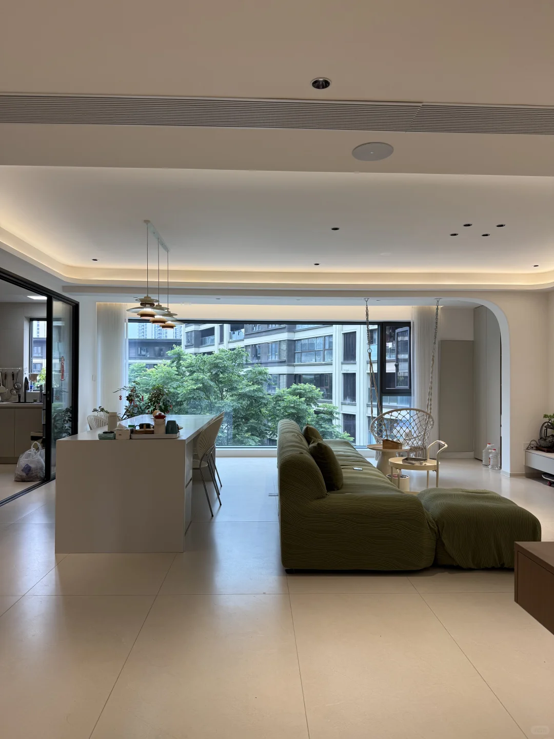 西永🏡：有实力啊，大横厅配落地窗，很有面子