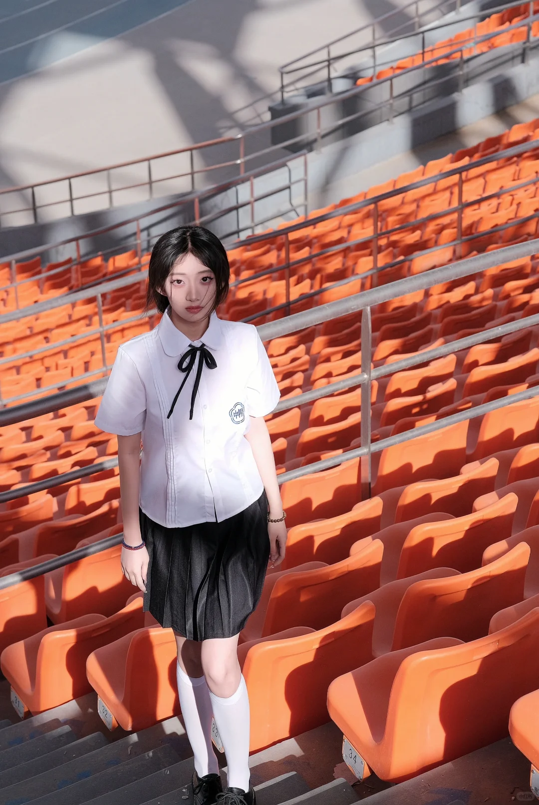 白丝袜+校服=永远的少女感配方💕