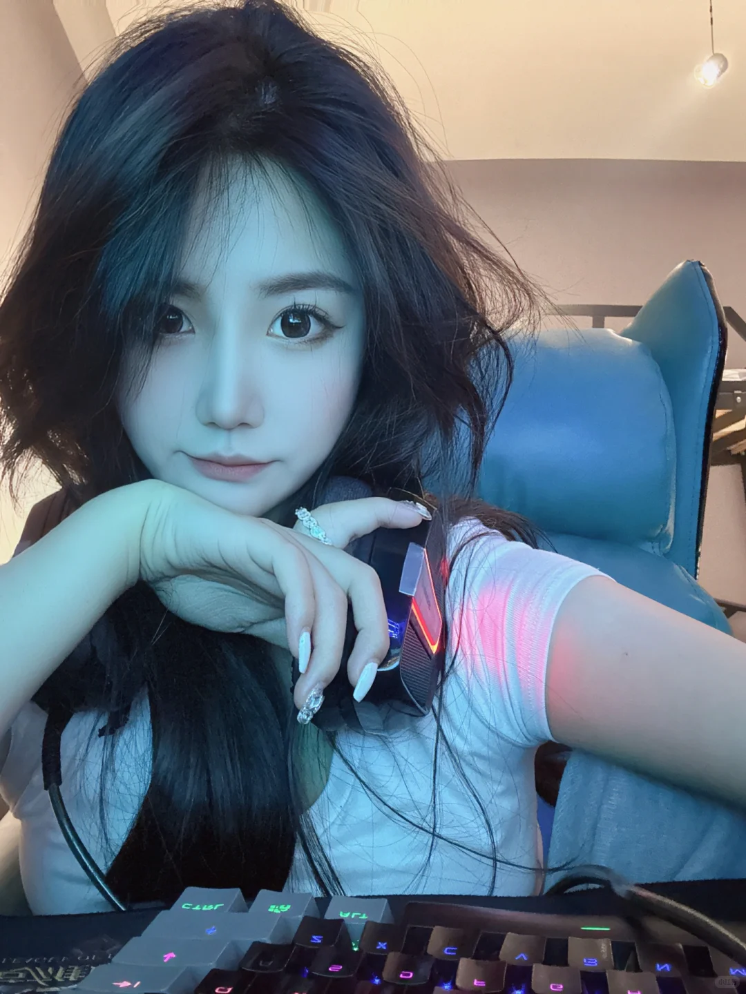 网瘾少女来啦