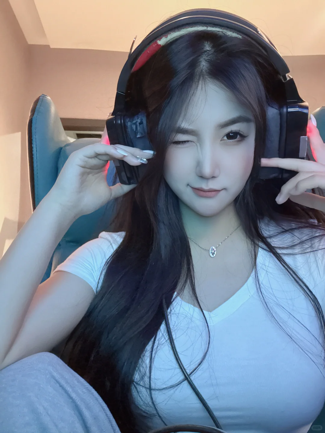 网瘾少女来啦