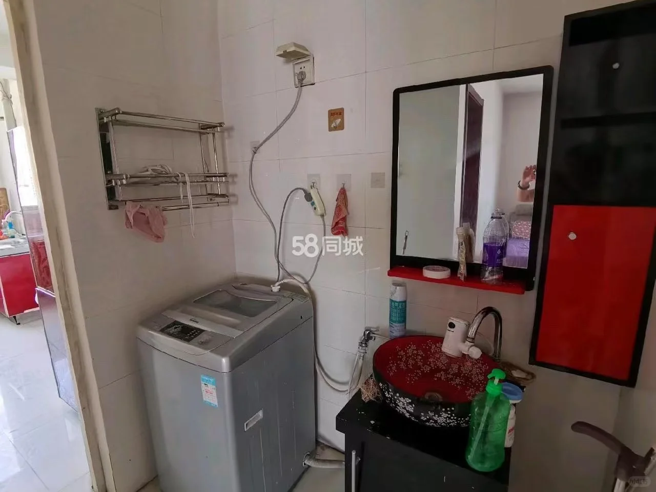 自己家房子往外出租，有需要的可以联系我~