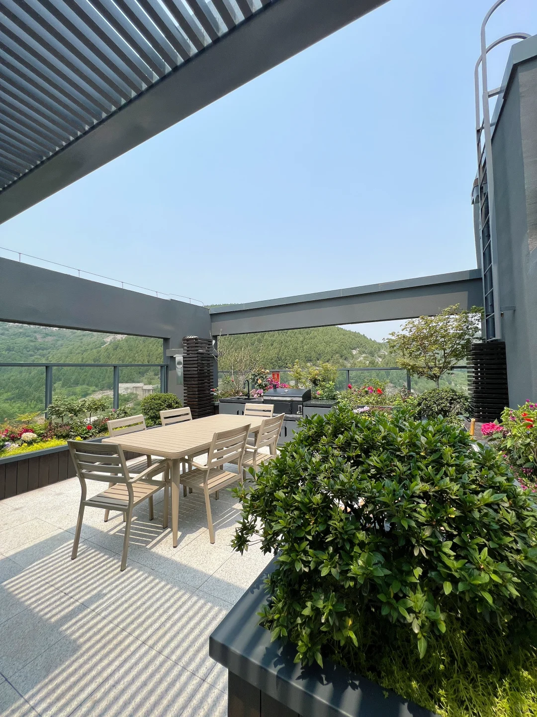 🏡6层电梯洋房，6+7复式180平，带露台60平