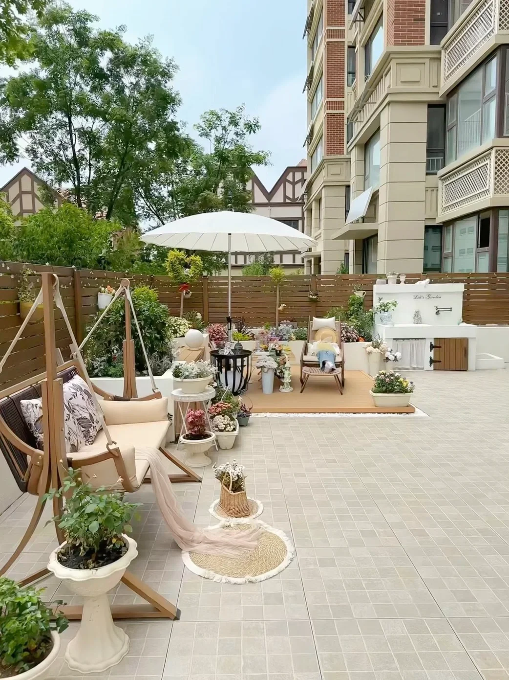 30+终于住进了一楼带花园的Dream house🏡