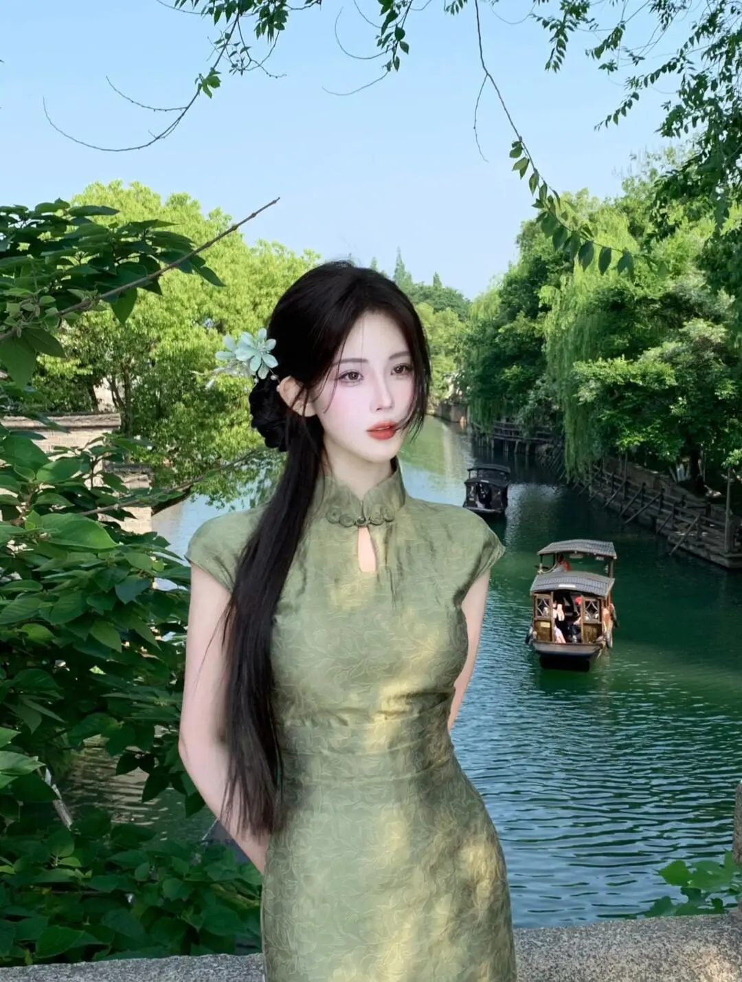 在苏州拍到了人生旗袍照📷妆造只要199r