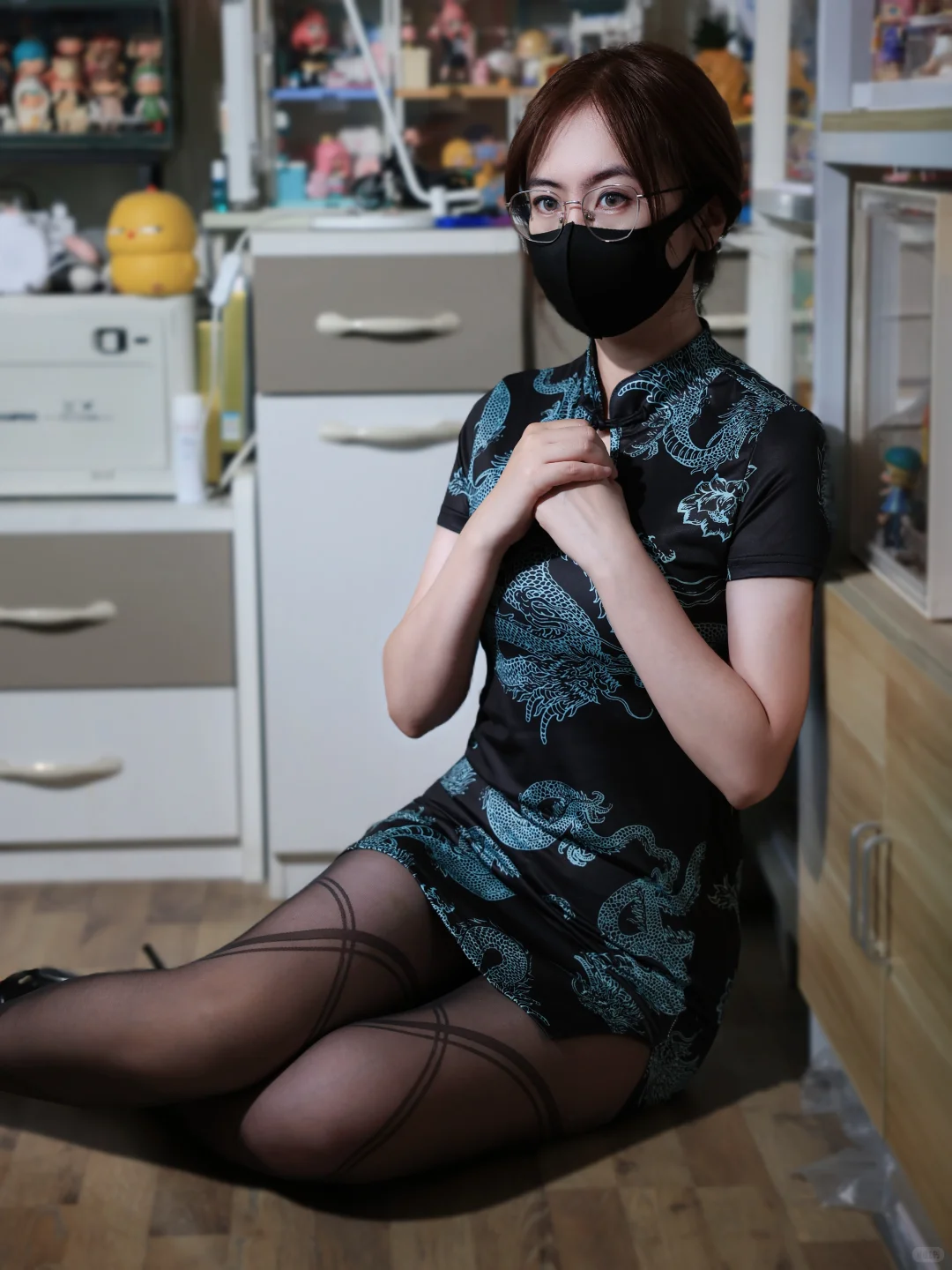 今日穿搭｜好身材与旗袍是绝配哦