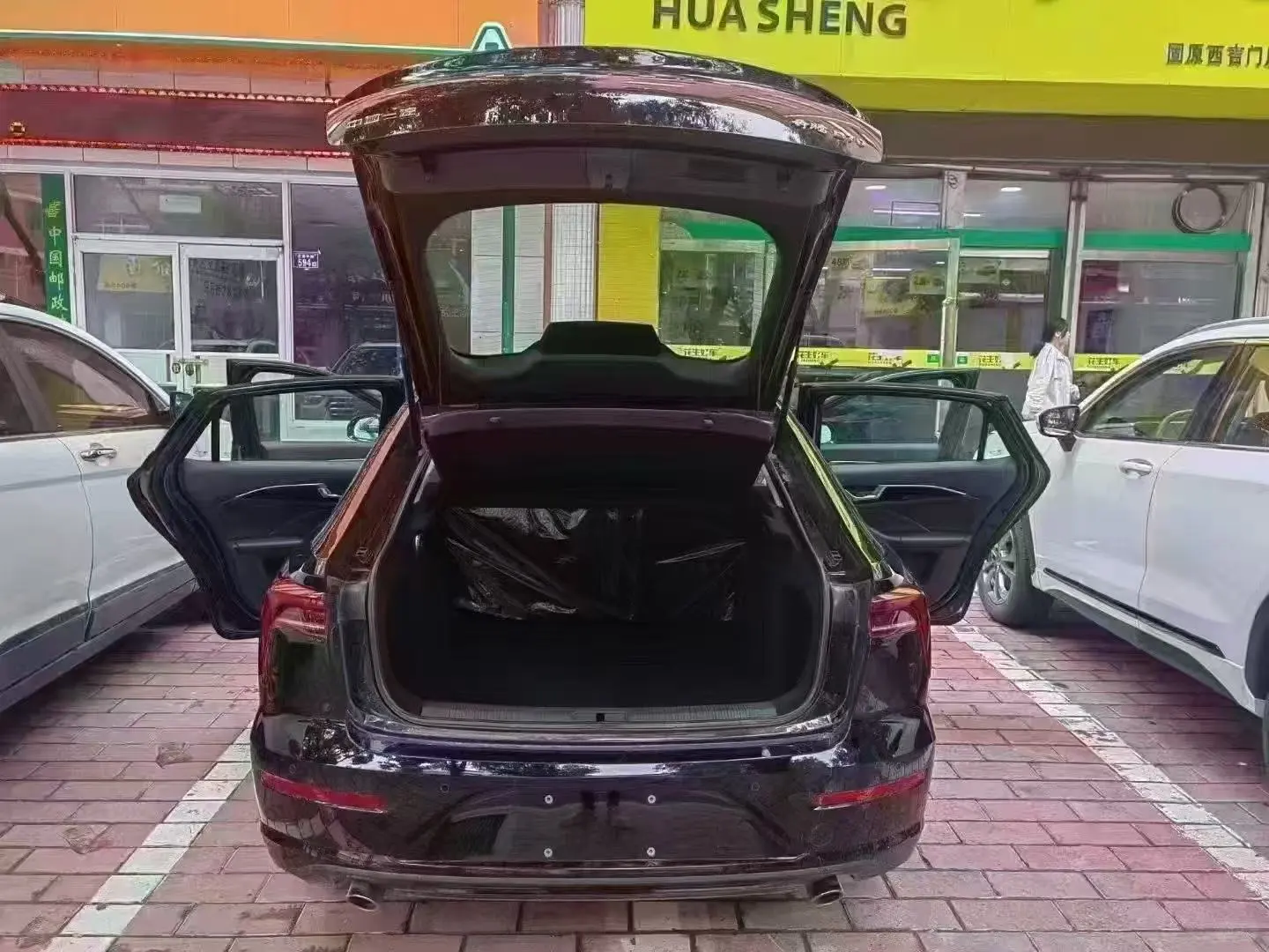 听说小红书卖车快 准新车 可支撑零首付