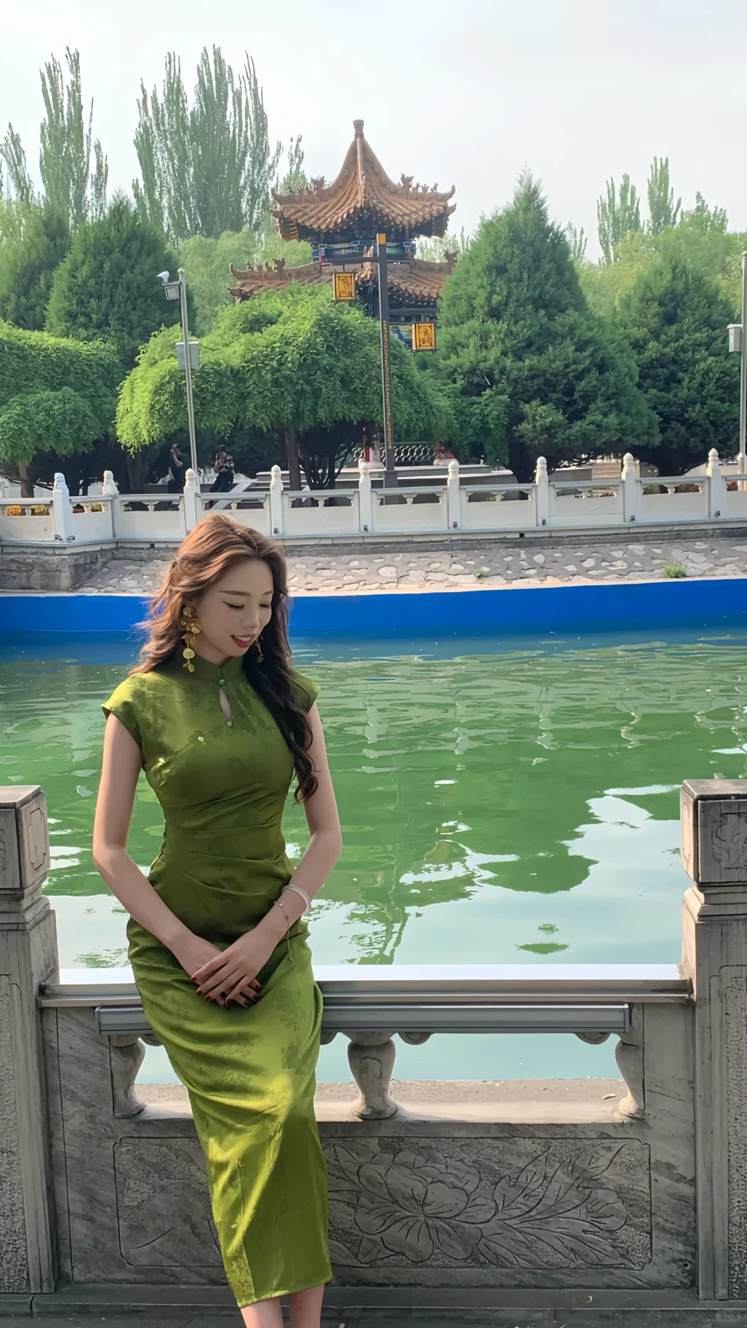 超显白的绿色旗袍，绝美