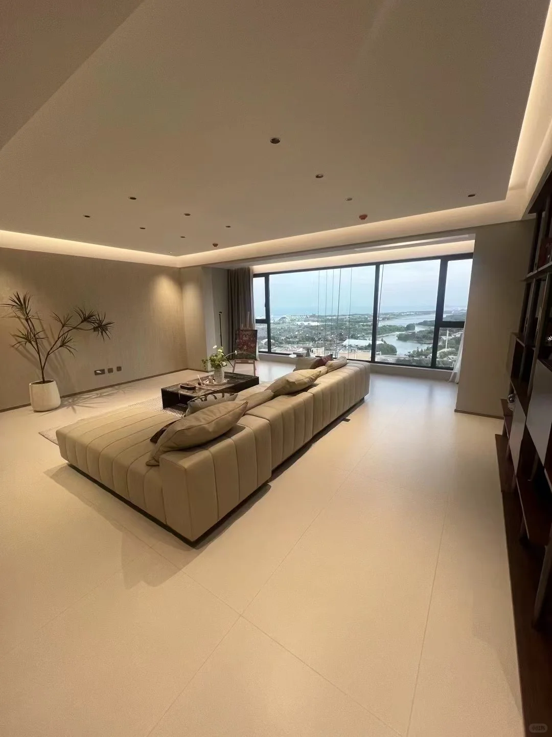 集美们，真的好喜欢这样的海景房呀