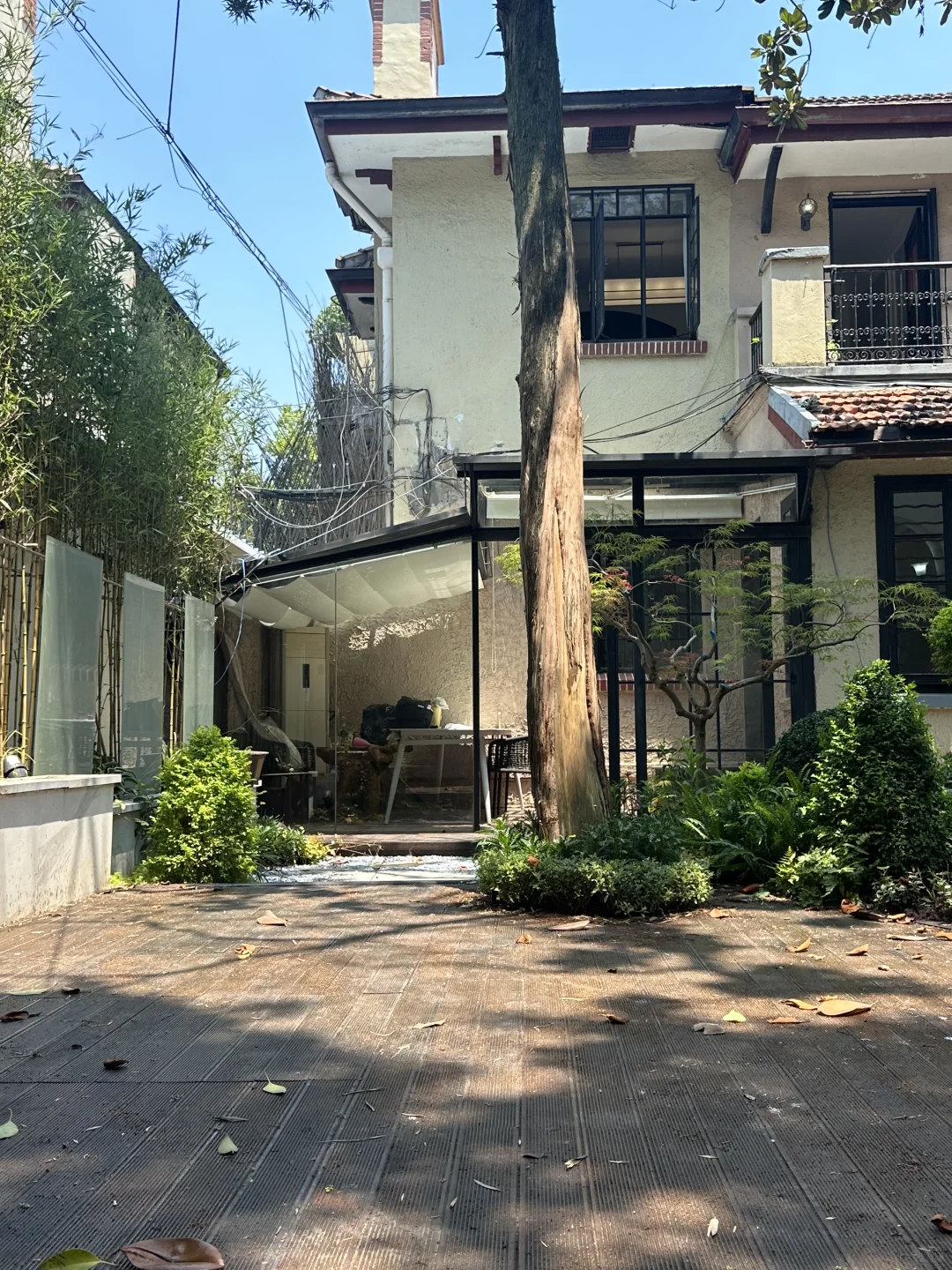 高邮路独栋四面临空老洋房高知份子秘境花园