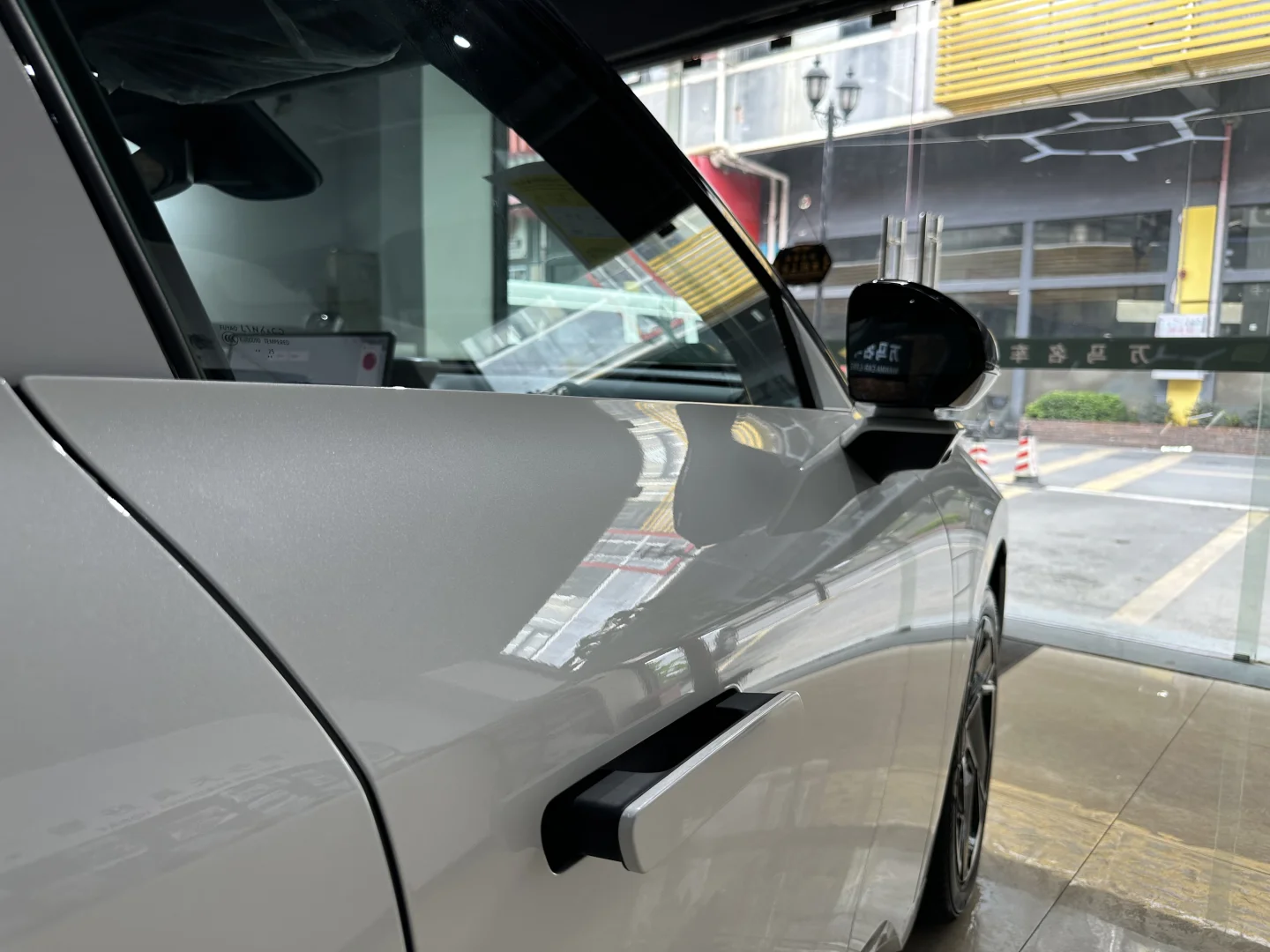 领克07EM-P 零首付提车，一分都不要