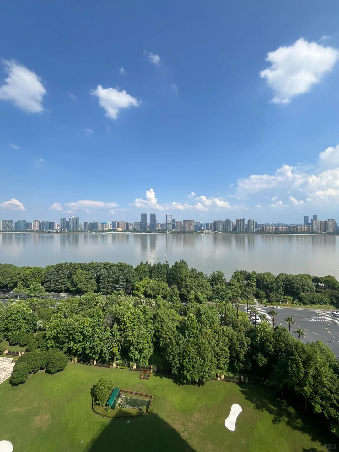 金色海岸 天幕江景 360平江景复式