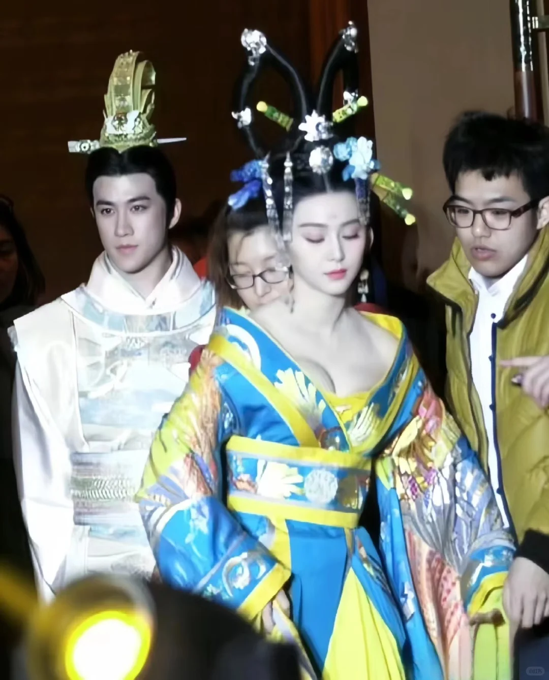 一种国色天香国泰民安国富民强的美