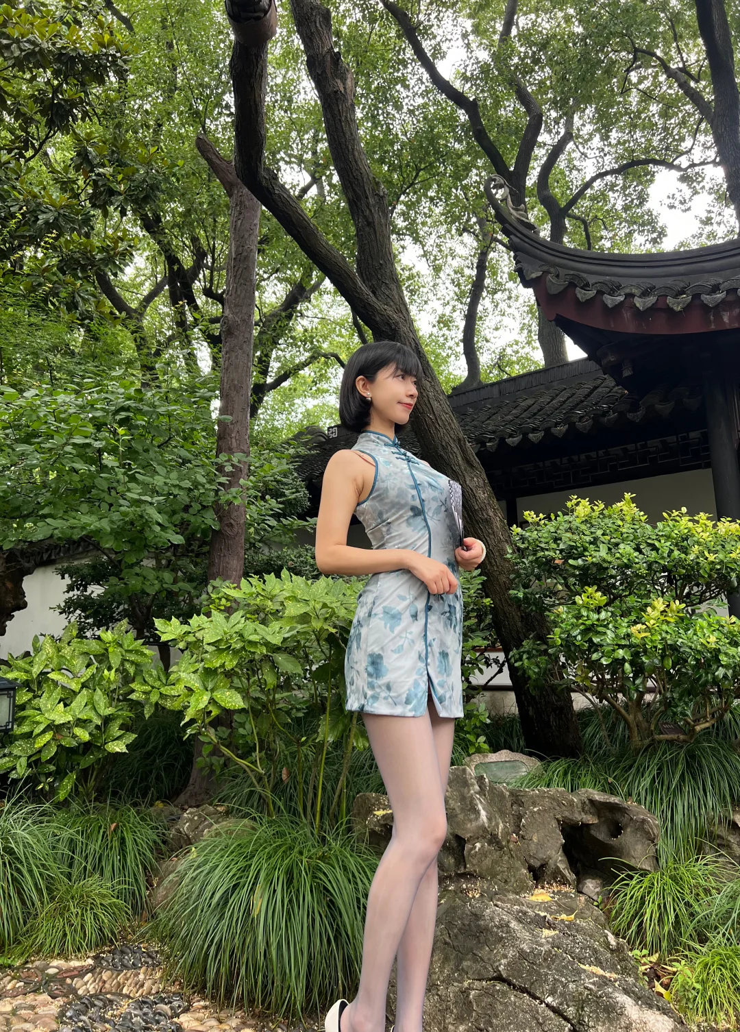 旗袍和蓝S太配了吧
