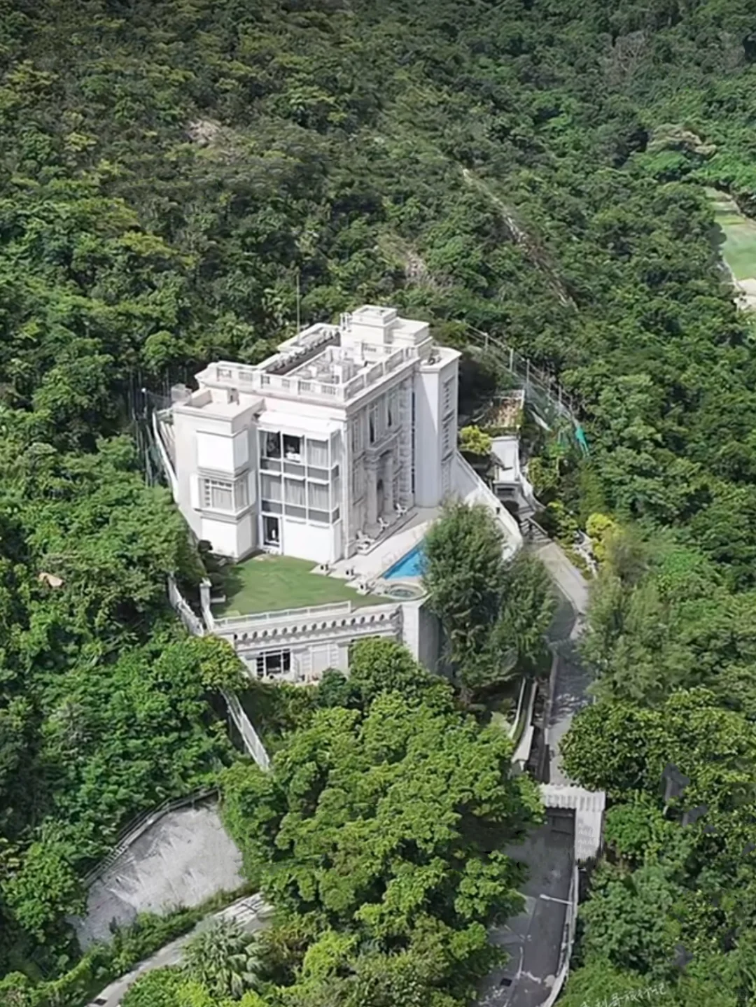 香港首富李嘉诚深水湾35亿豪宅