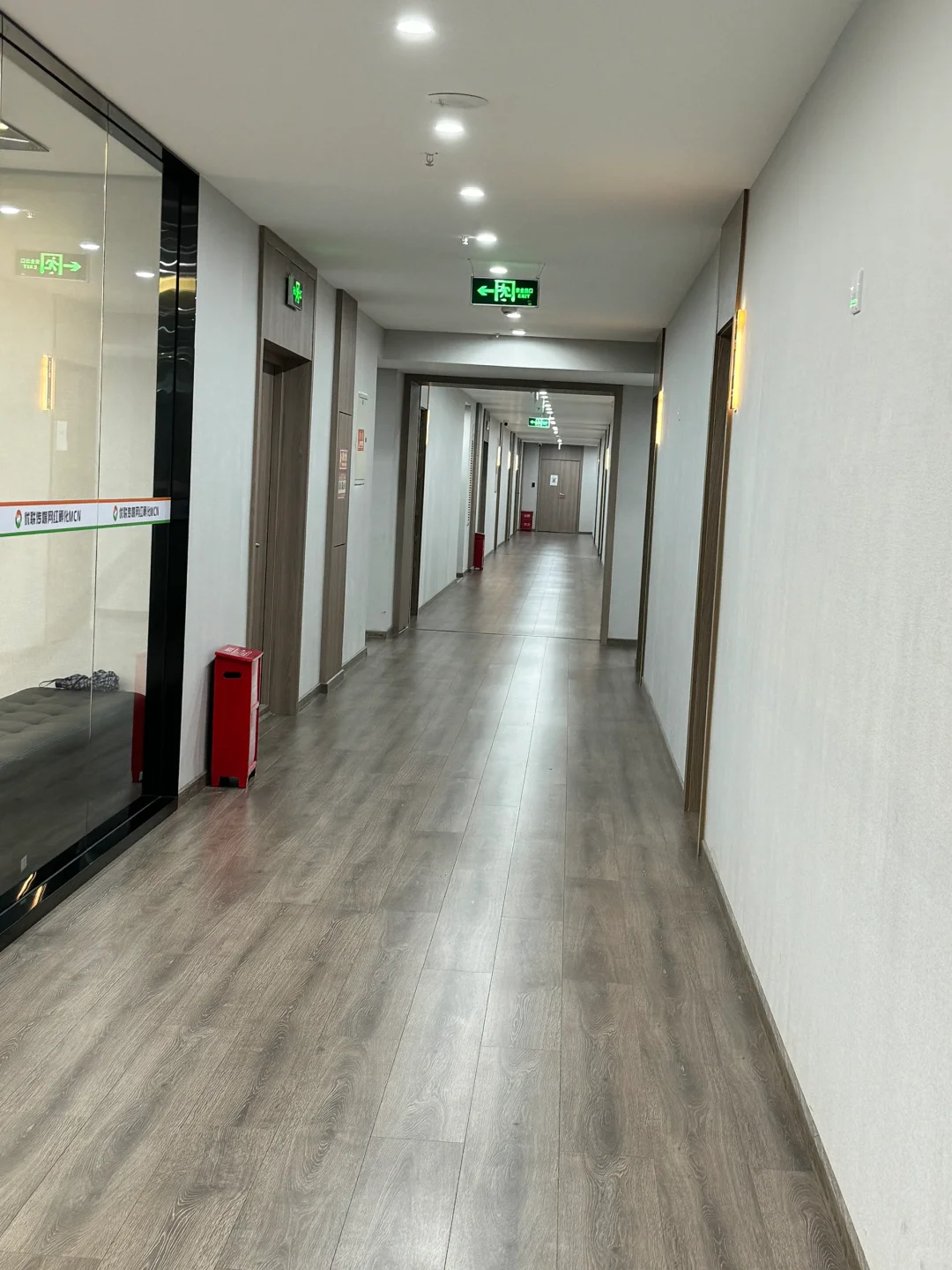 来看看毕业生上班的环境