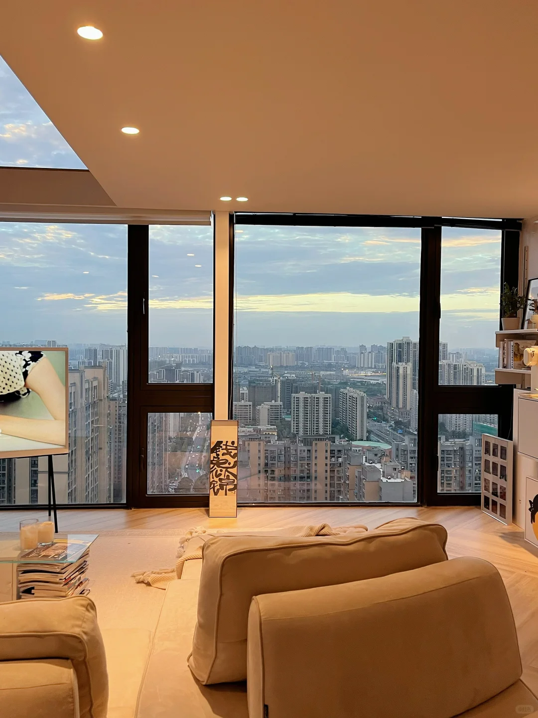 有一个40平双面采光的loft🏠是怎样的体验？