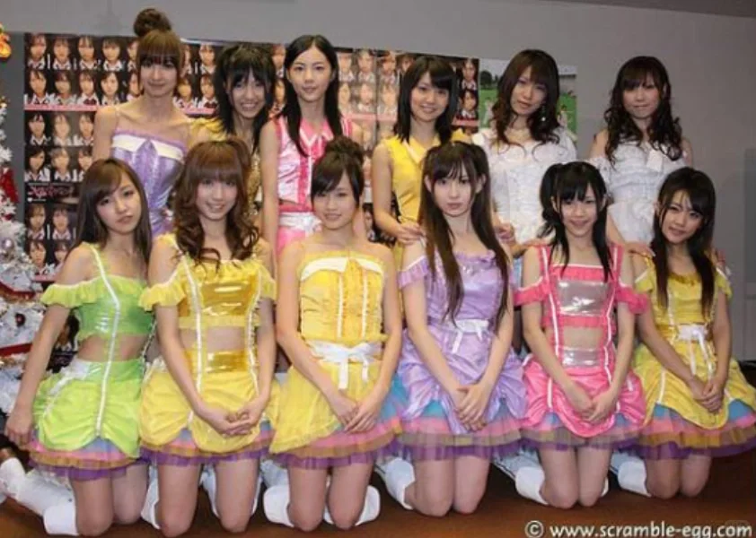 在美人和美人之间…散发着最强美少女的辉光