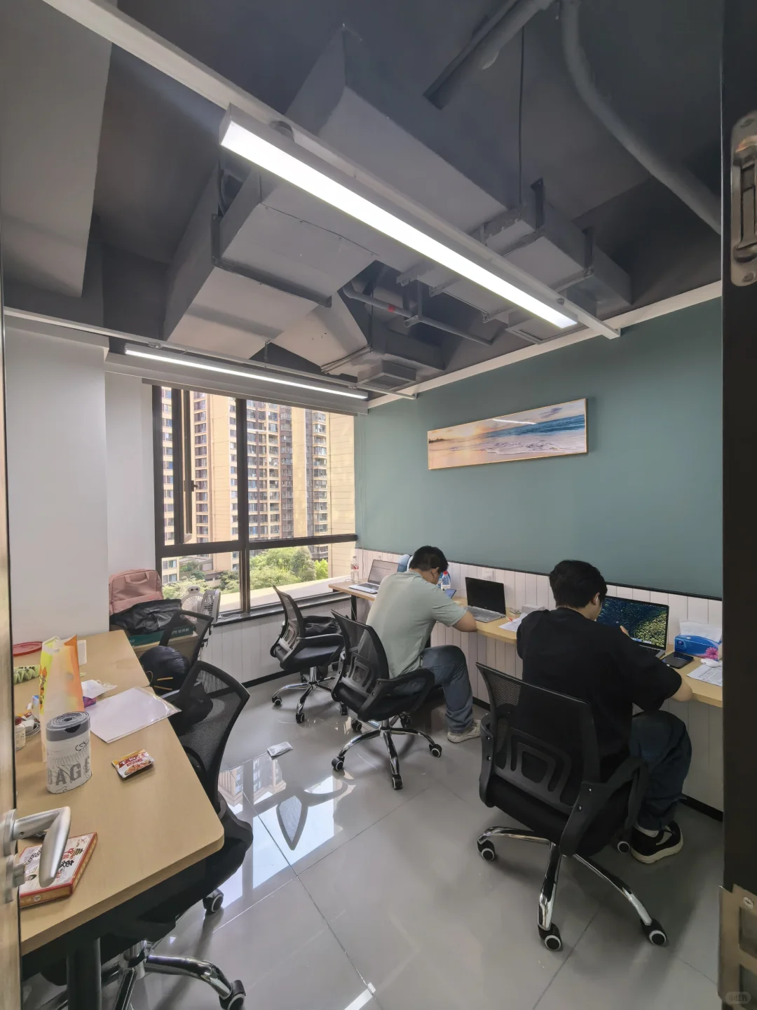 共享办公会成为打工人的第二个工作室