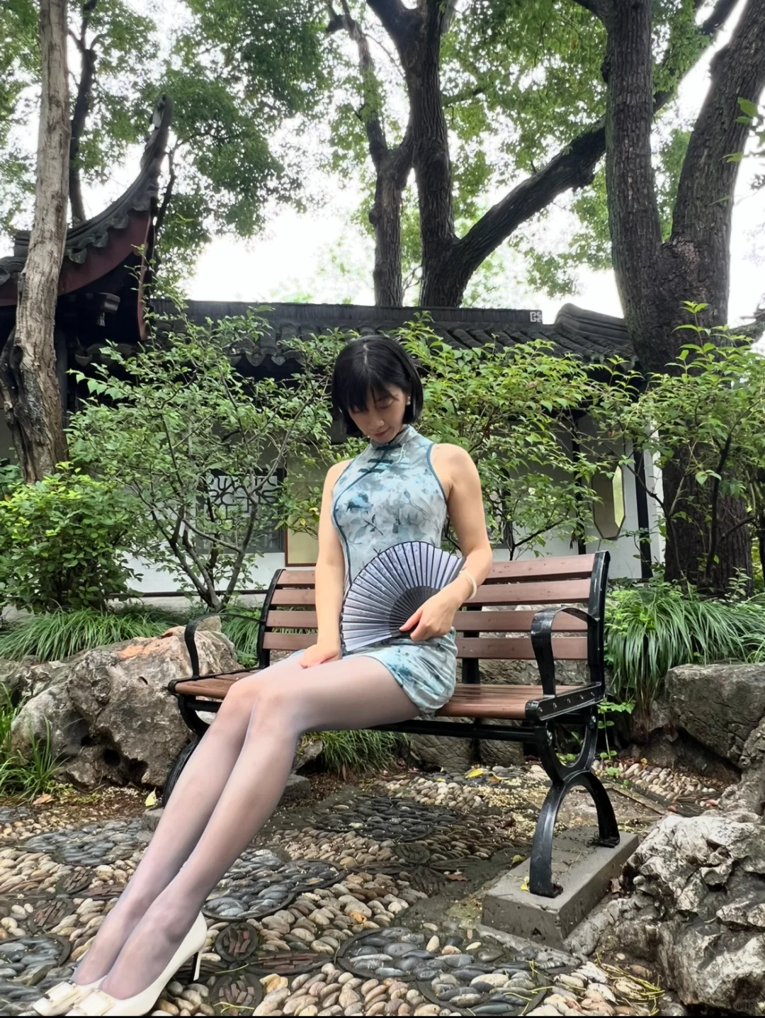 旗袍和蓝S太配了吧
