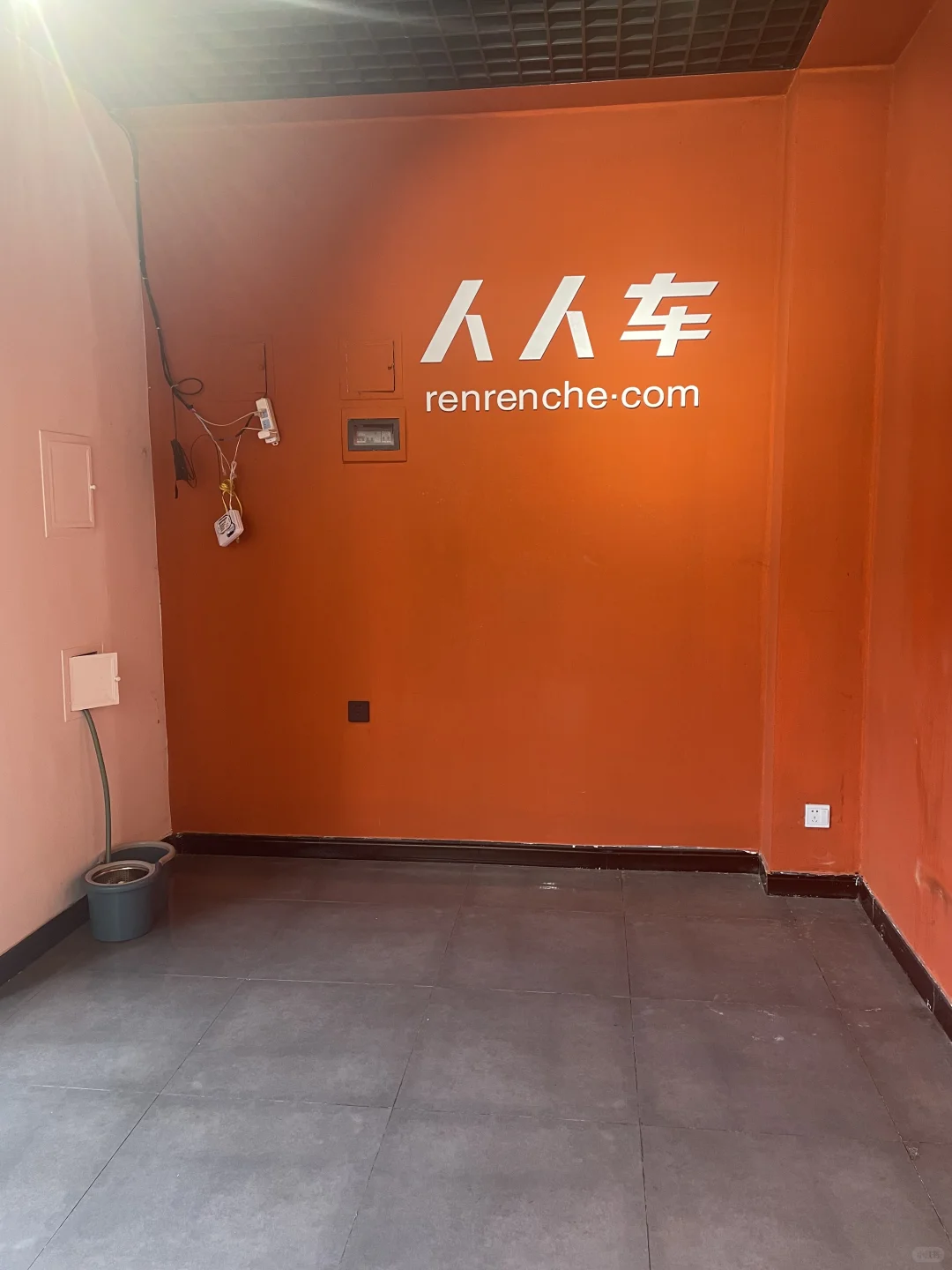 在螺蛳湾，自己的临街商铺出租！有两个