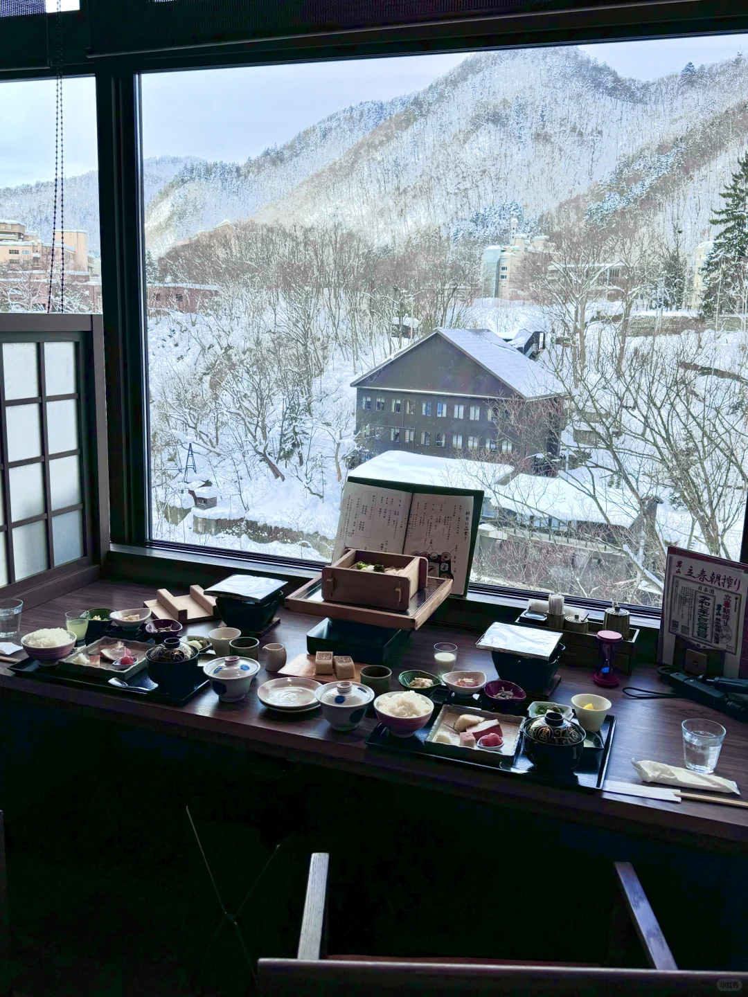 建议大家尽早地去体验富人拥有的东西