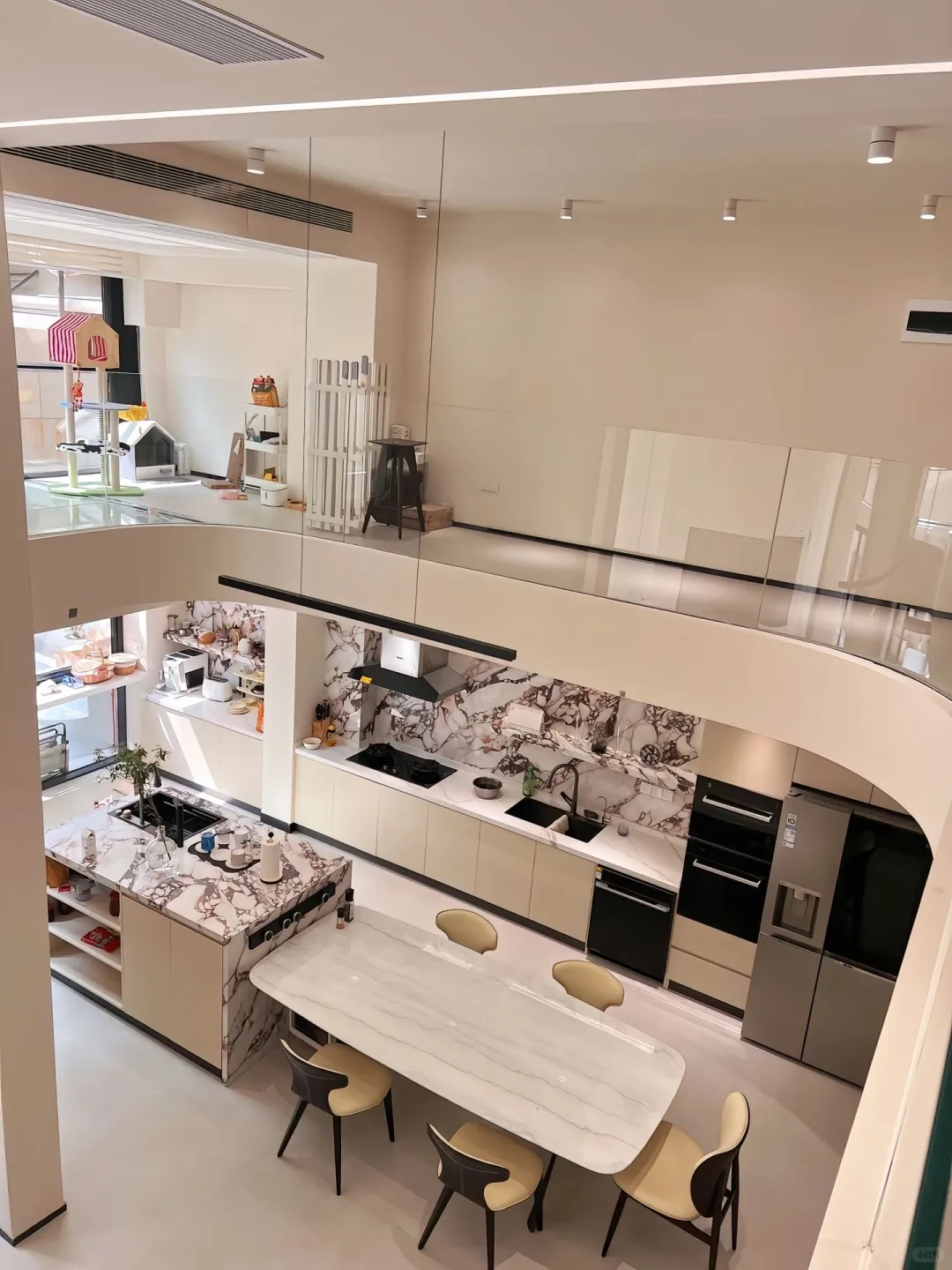 别墅贱卖，原480万，现220万，不议价