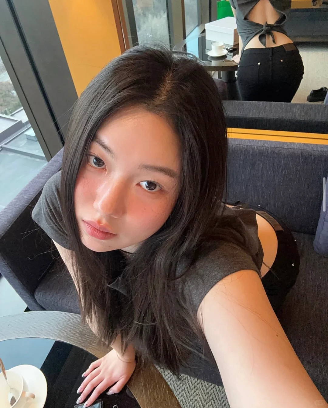 ins：nakedsweather