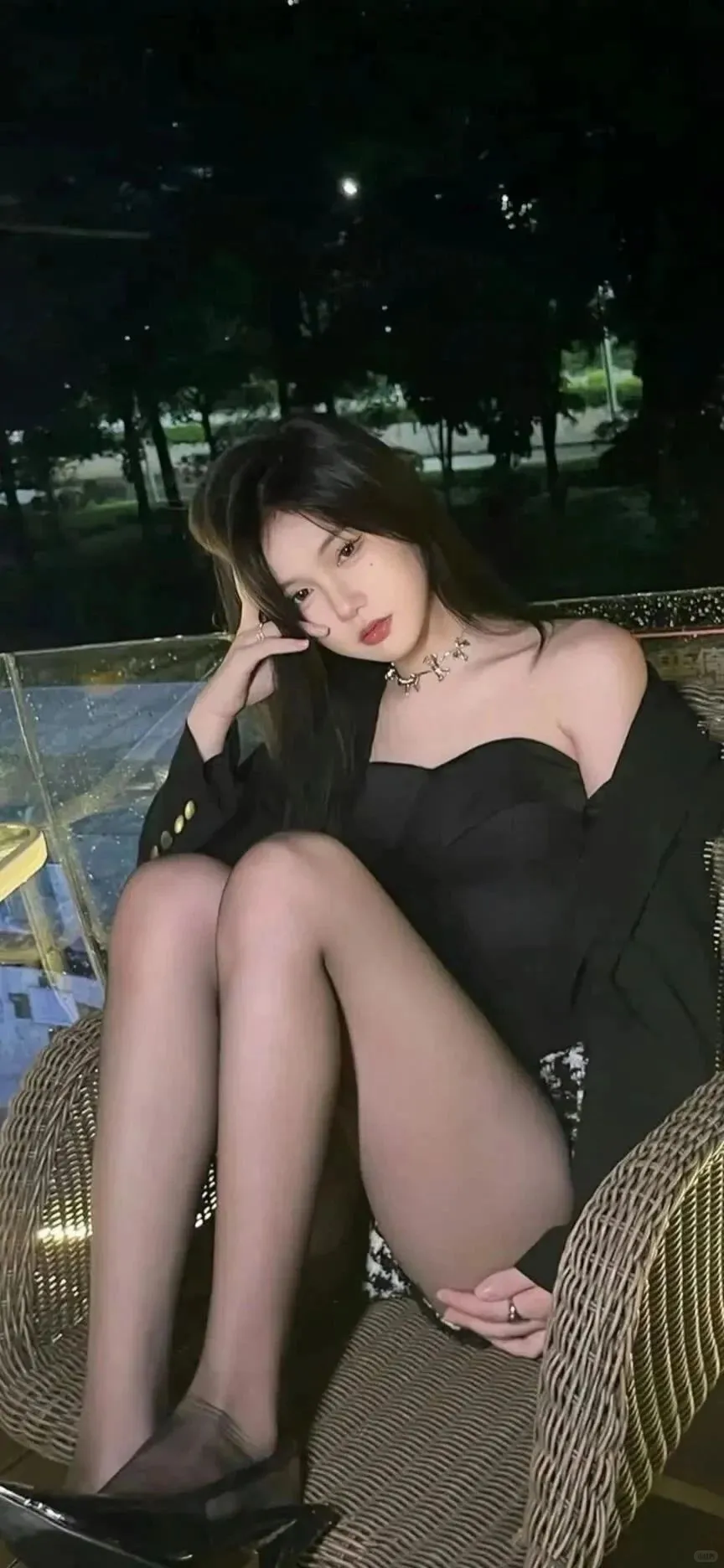 𝑾𝒆𝑪𝒉𝒂𝒕丨超甜的美女壁纸