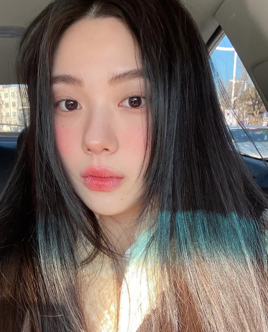 ins：nakedsweather