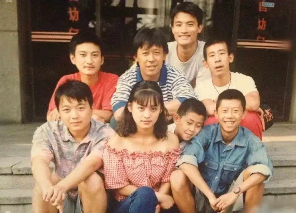 美人｜年轻时的静姐真的太美了
