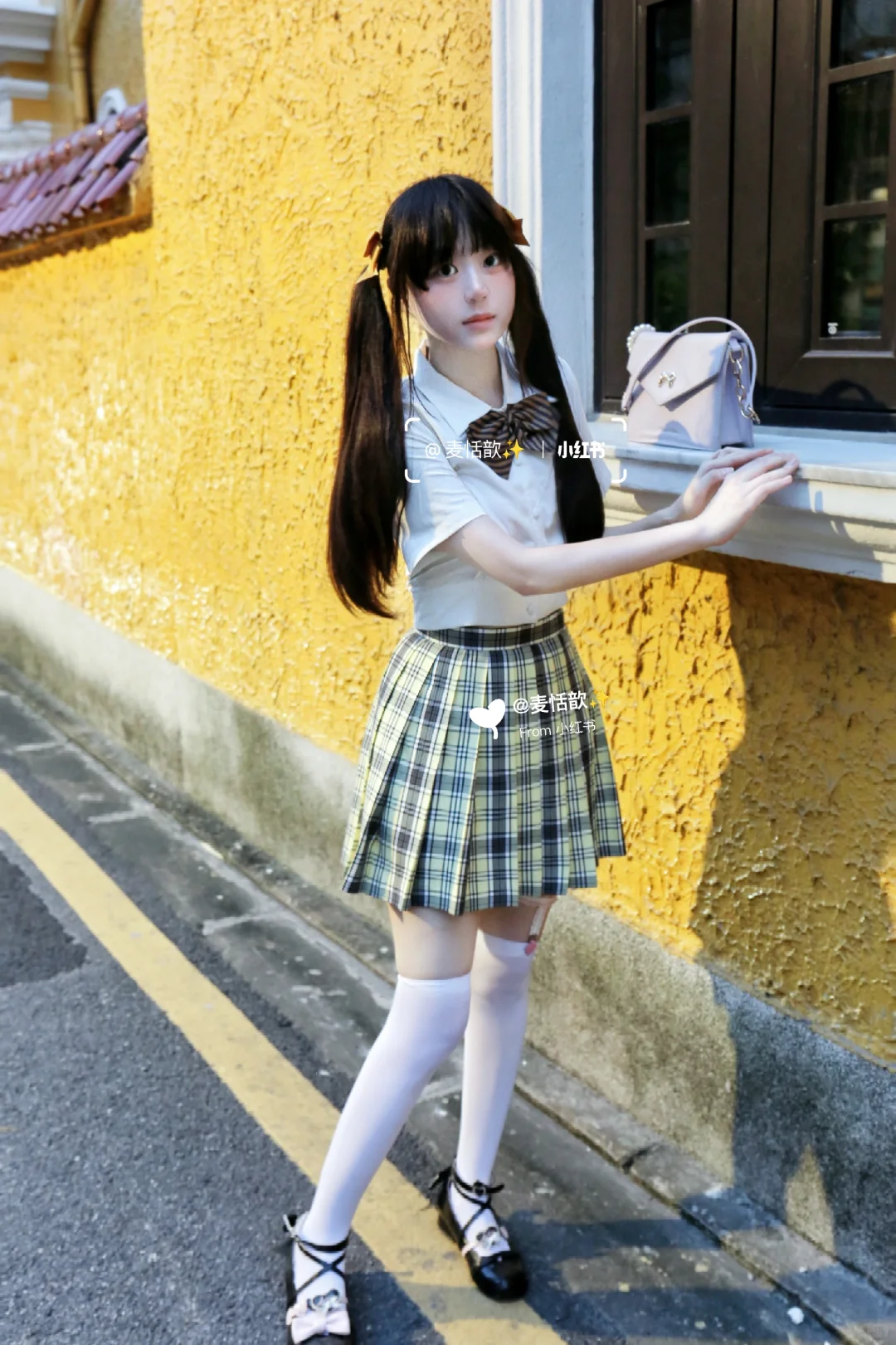 拍了东山口的白丝jk萌妹✨双马尾jk少女写真