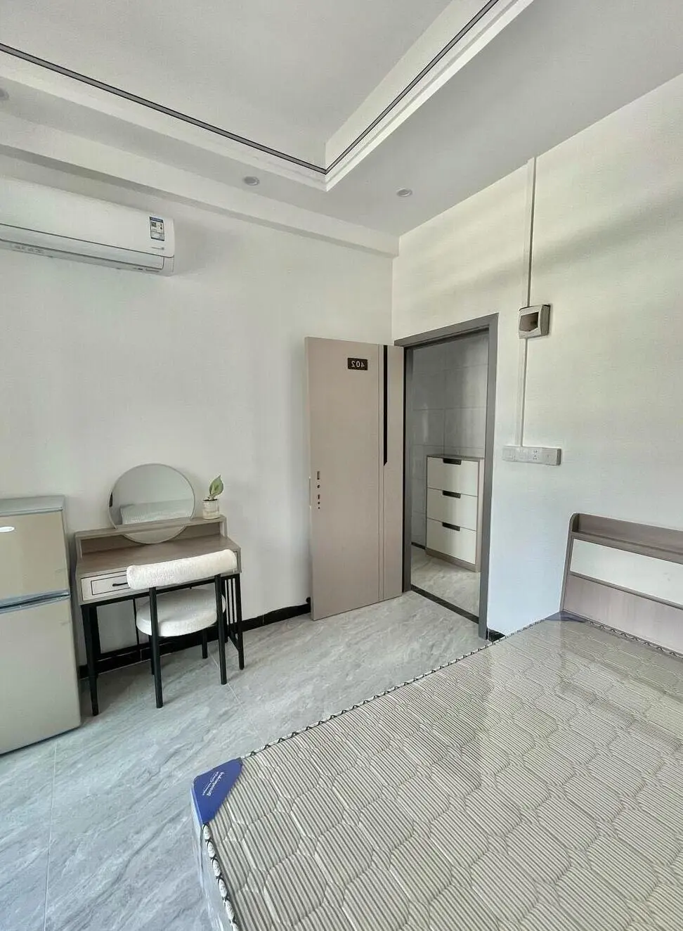 南宁东葛路🏠阳光大单间400可短租||