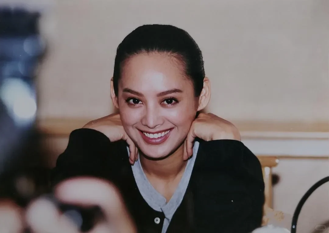 美人｜年轻时的静姐真的太美了