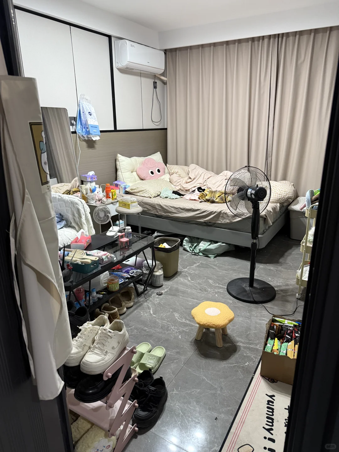 右滑看我新入住的一室一厅