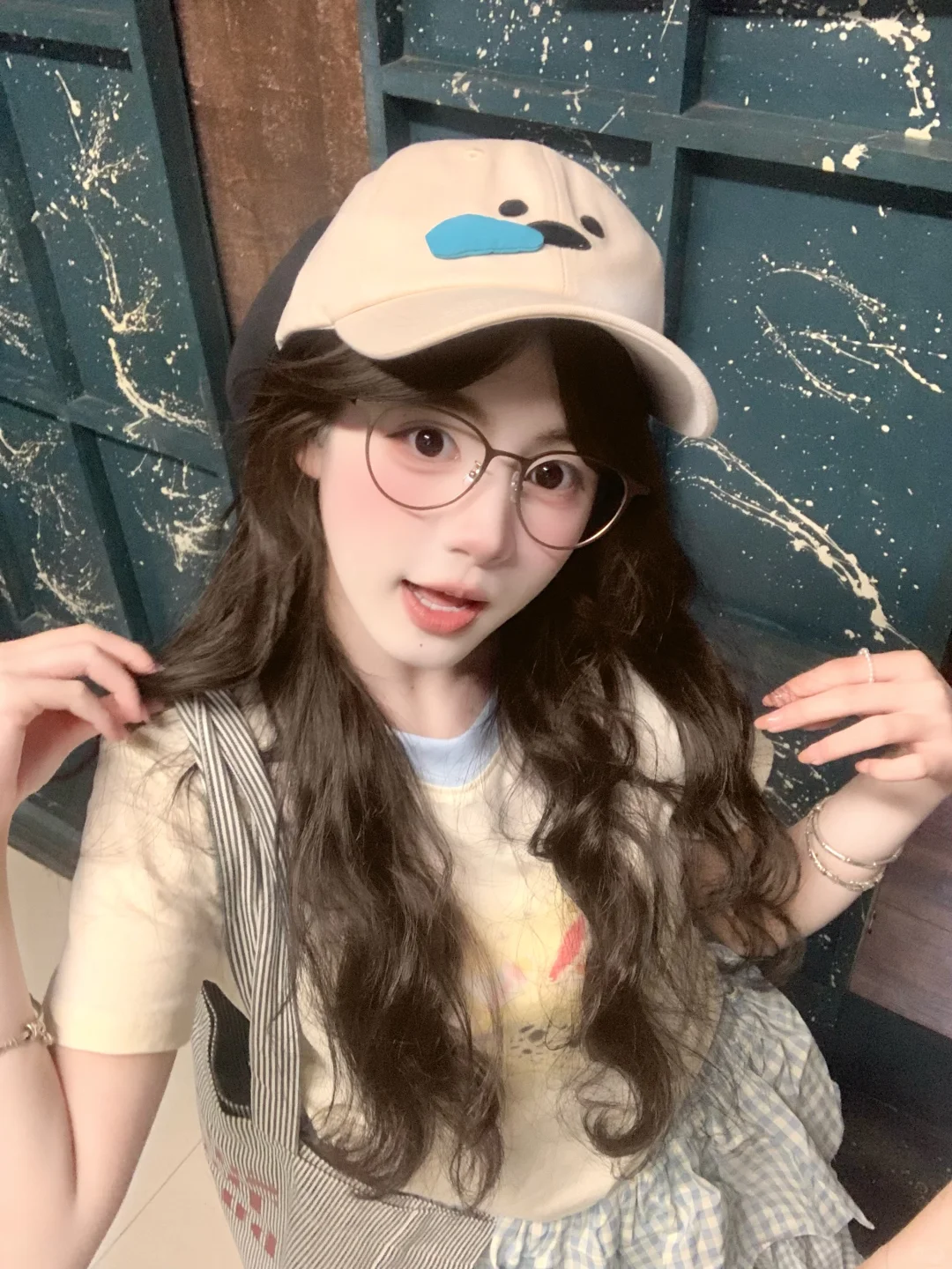 见面时却很热情～