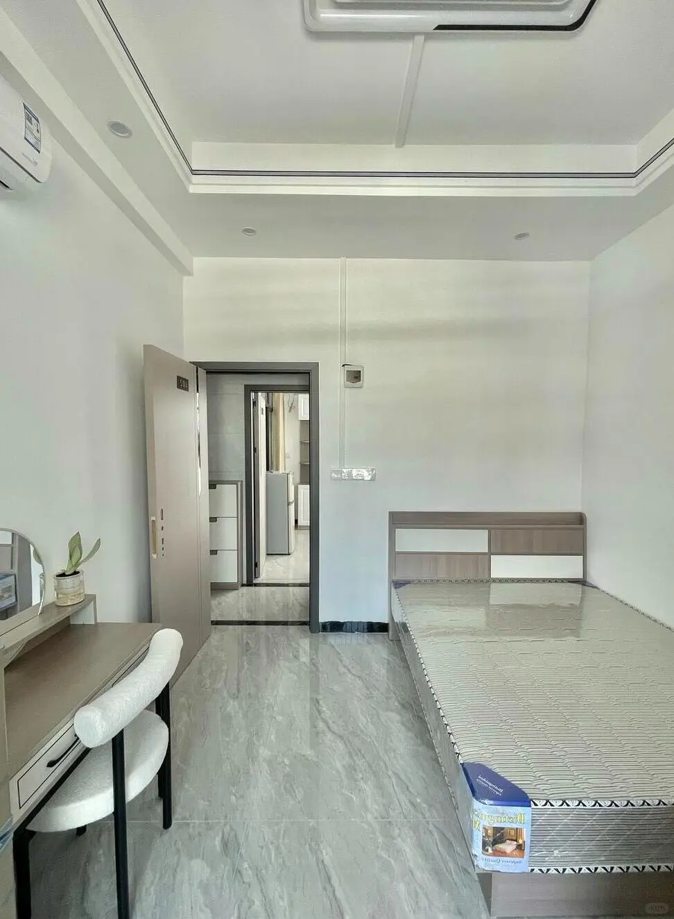南宁东葛路🏠阳光大单间400可短租||