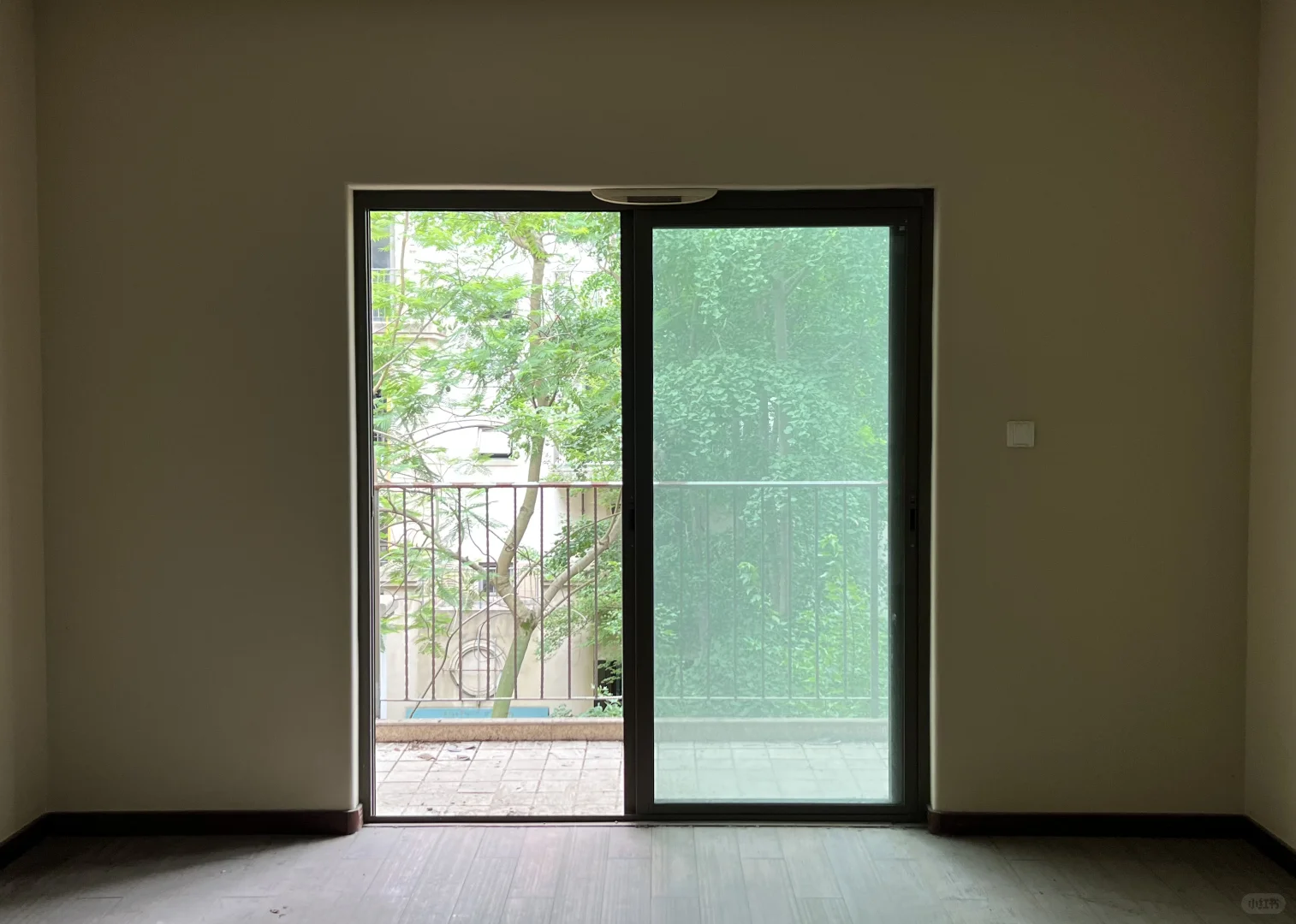 第一次看房就签字的树景房长啥样？
