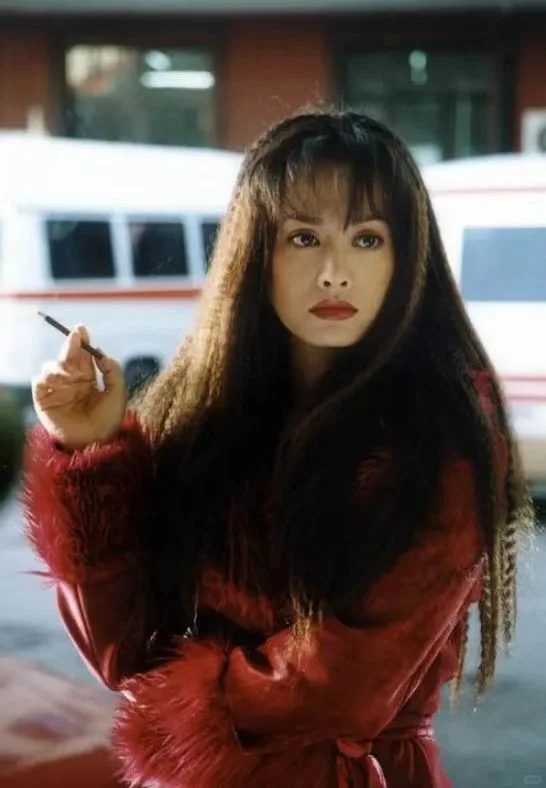 美人｜年轻时的静姐真的太美了