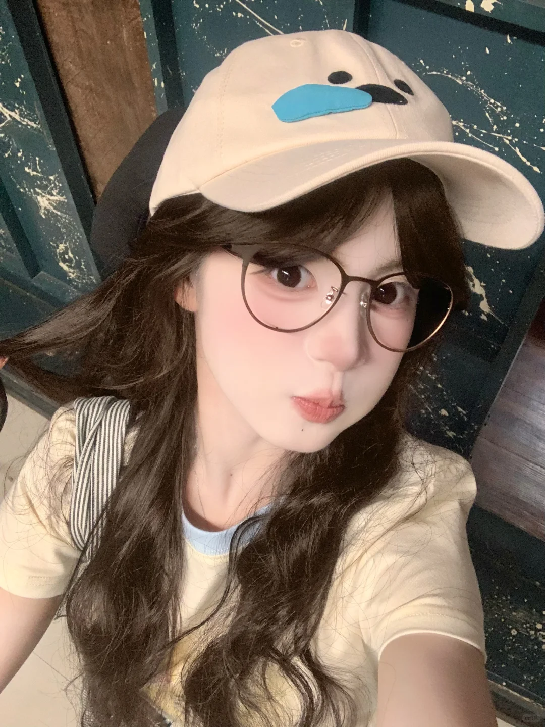 见面时却很热情～