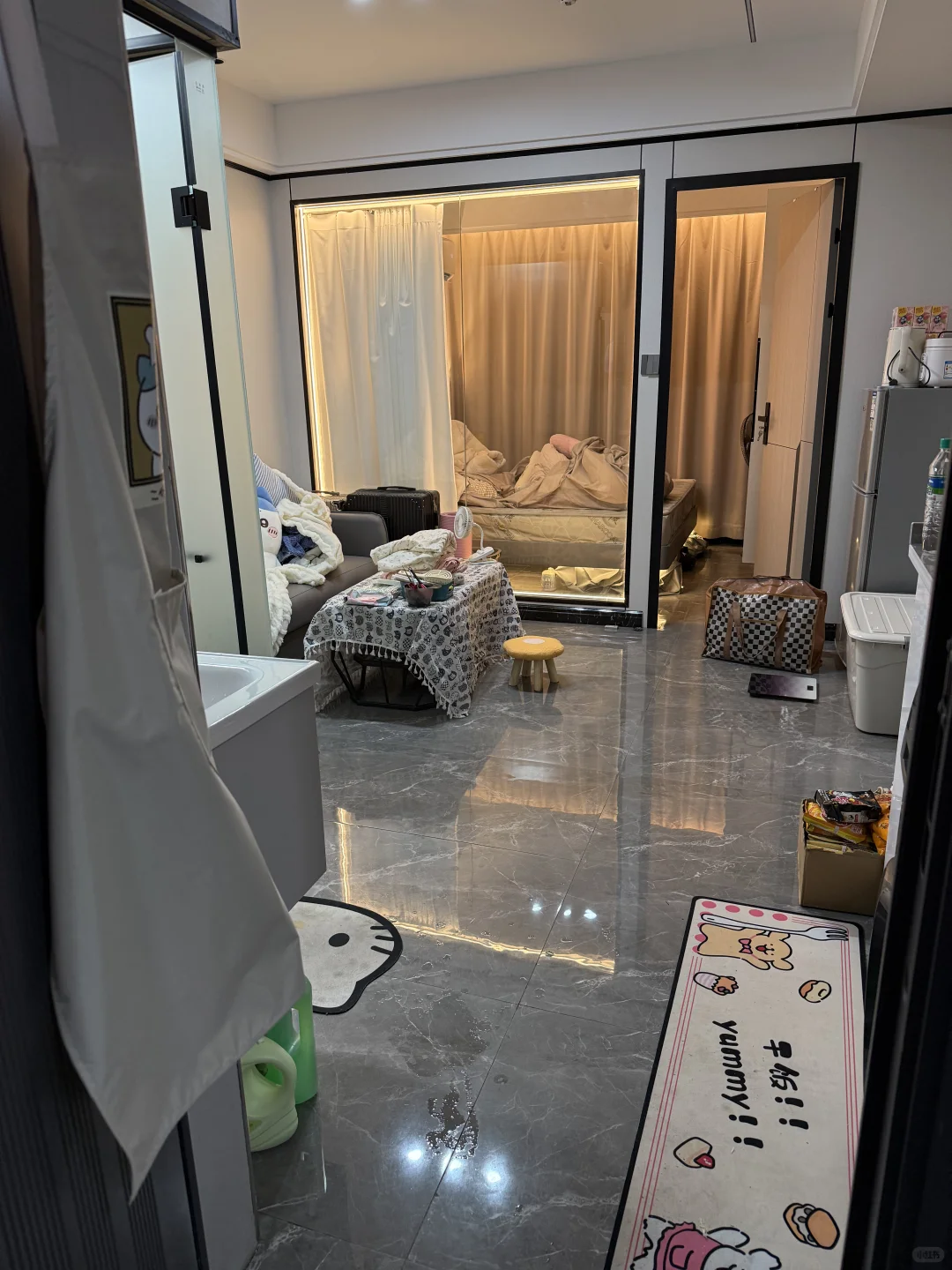 右滑看我新入住的一室一厅