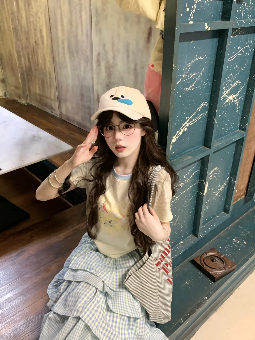 见面时却很热情～