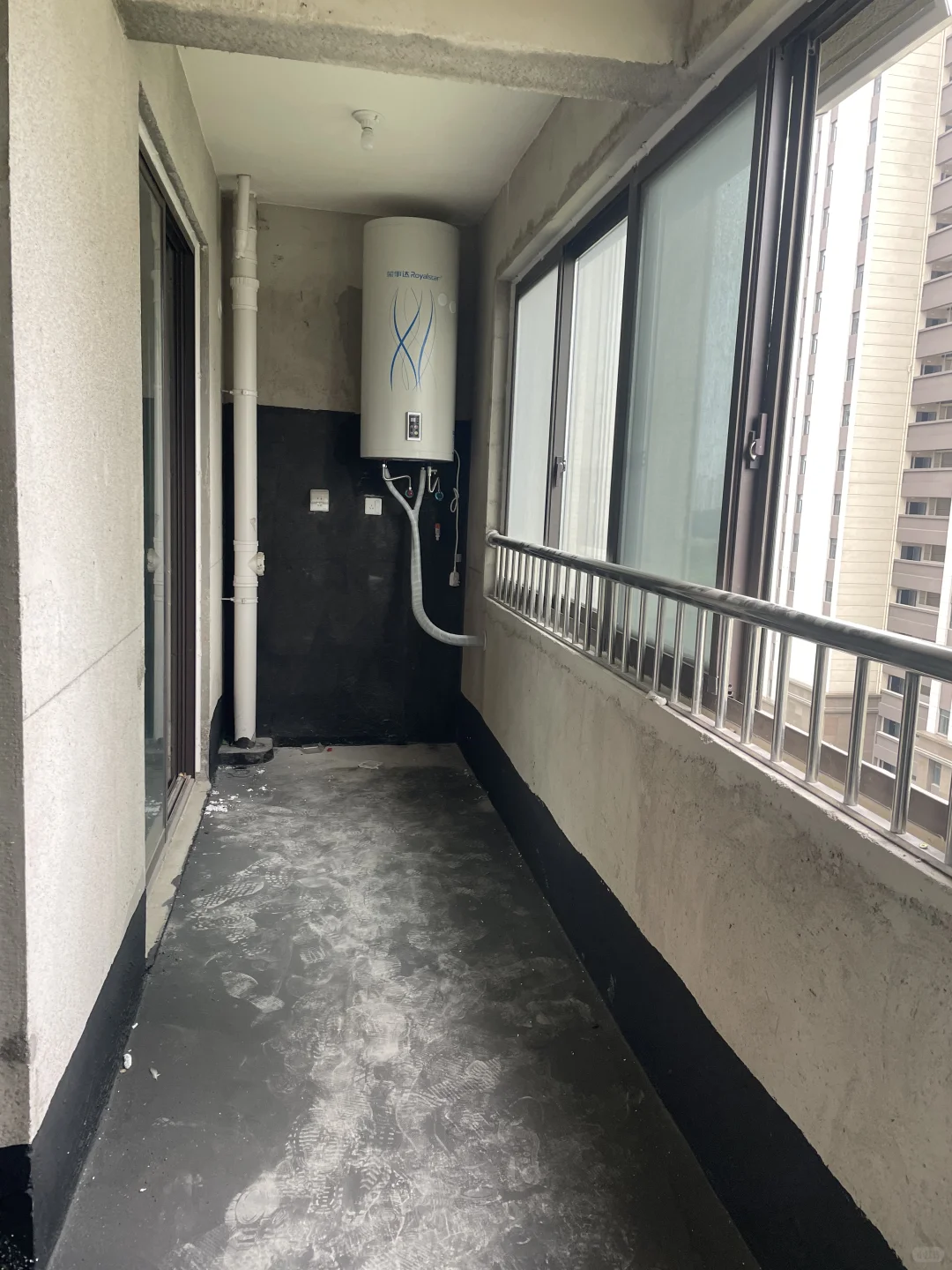 【急售舒城一中旁晴川一品小区安置房】
