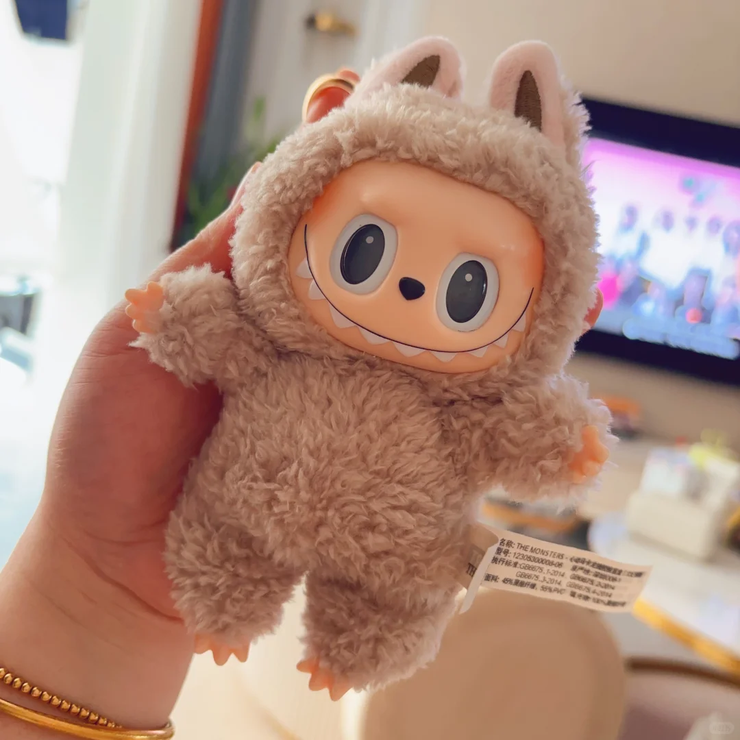 求购一只正品labubu