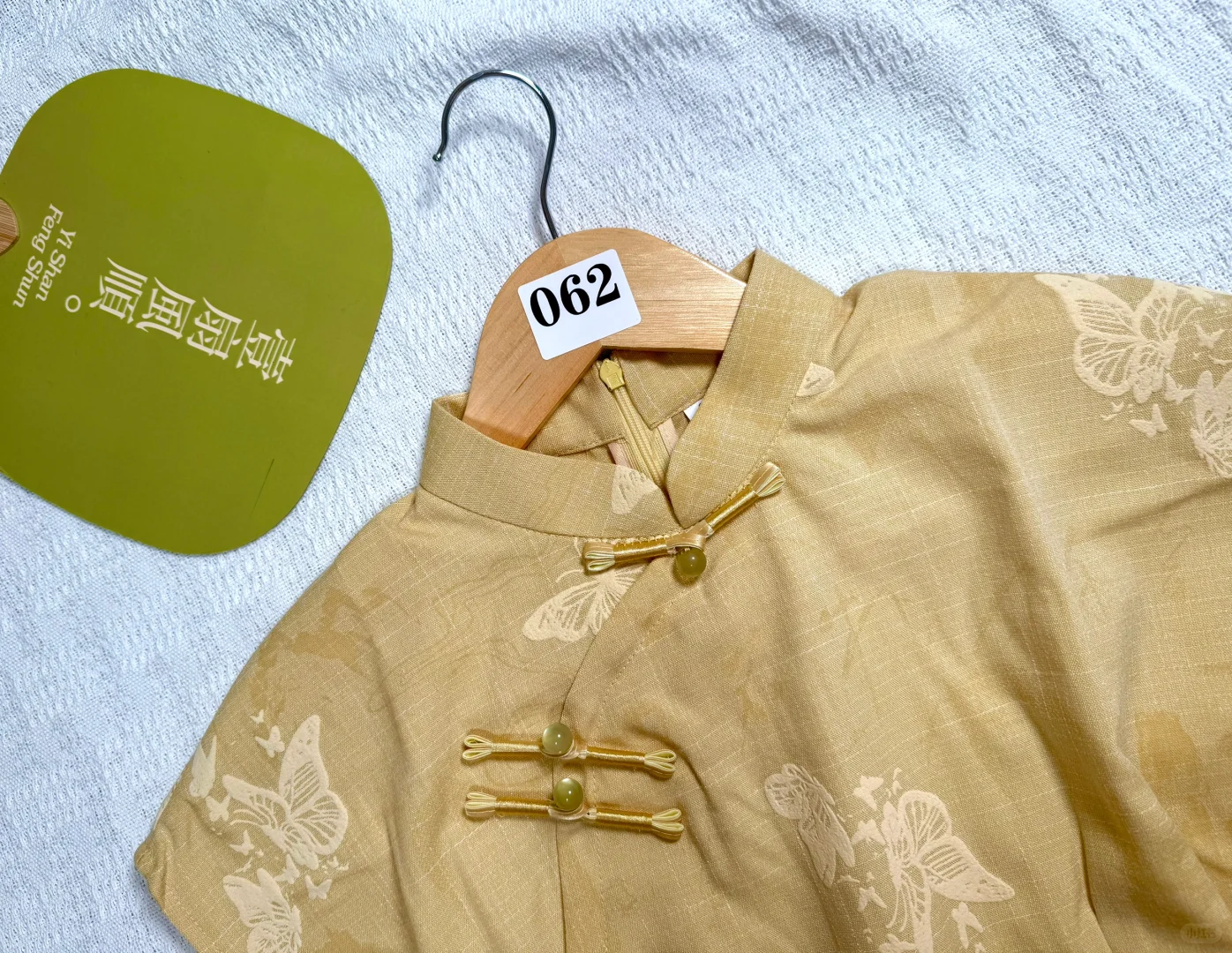 穿上自带凉风的「竹影蝶梦」，美成夏日诗！