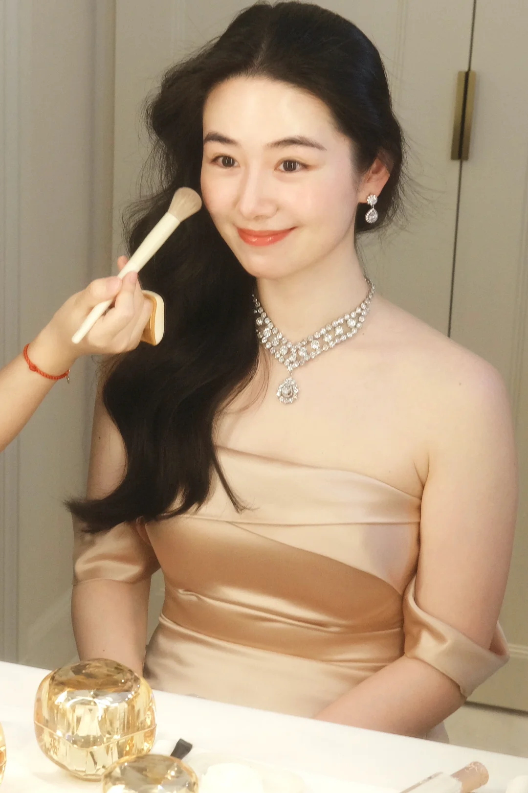 159.5cm 116斤 好 好 好 我是猪系千金风…