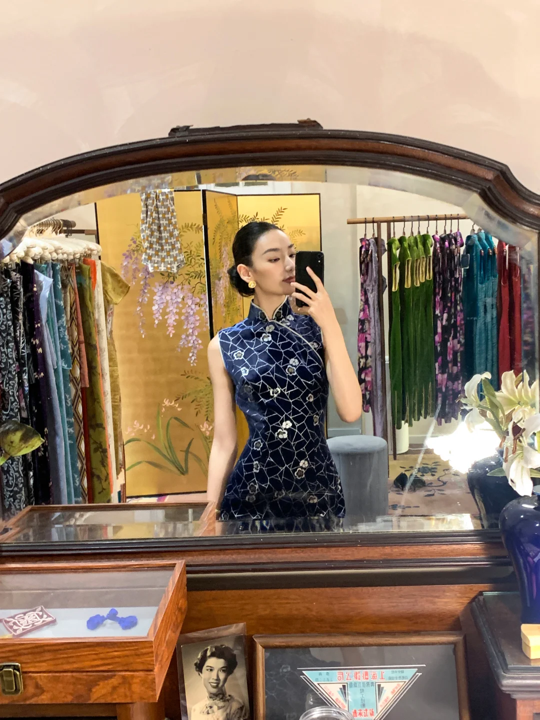 最近痴迷旗袍，试上了曼玉同款