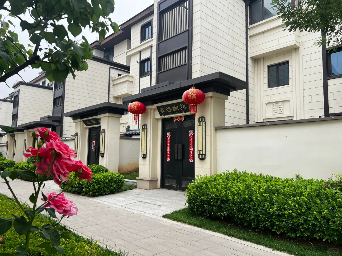 20岁羡慕别人住楼30岁北京住别墅怎么样？