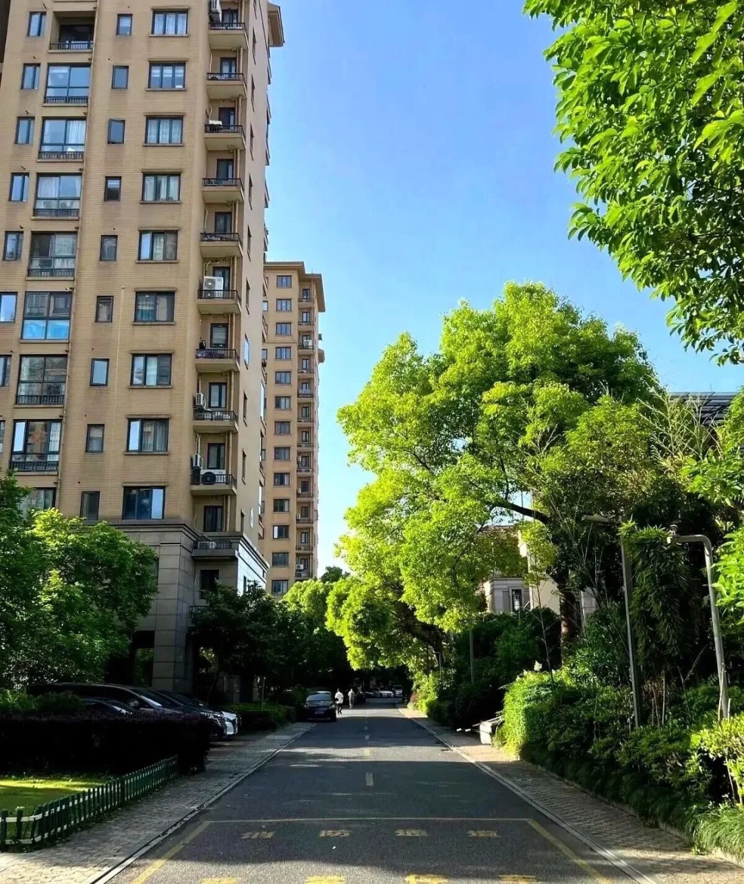 房子必然走向两个极端？