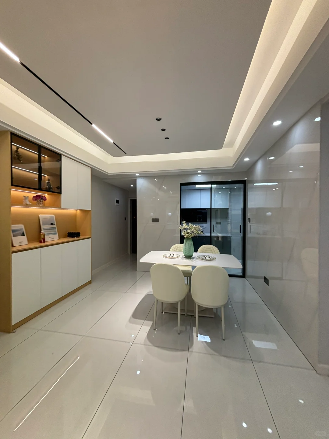 衡阳·出国留学丨 三房🏠48w急出丨 精装小家