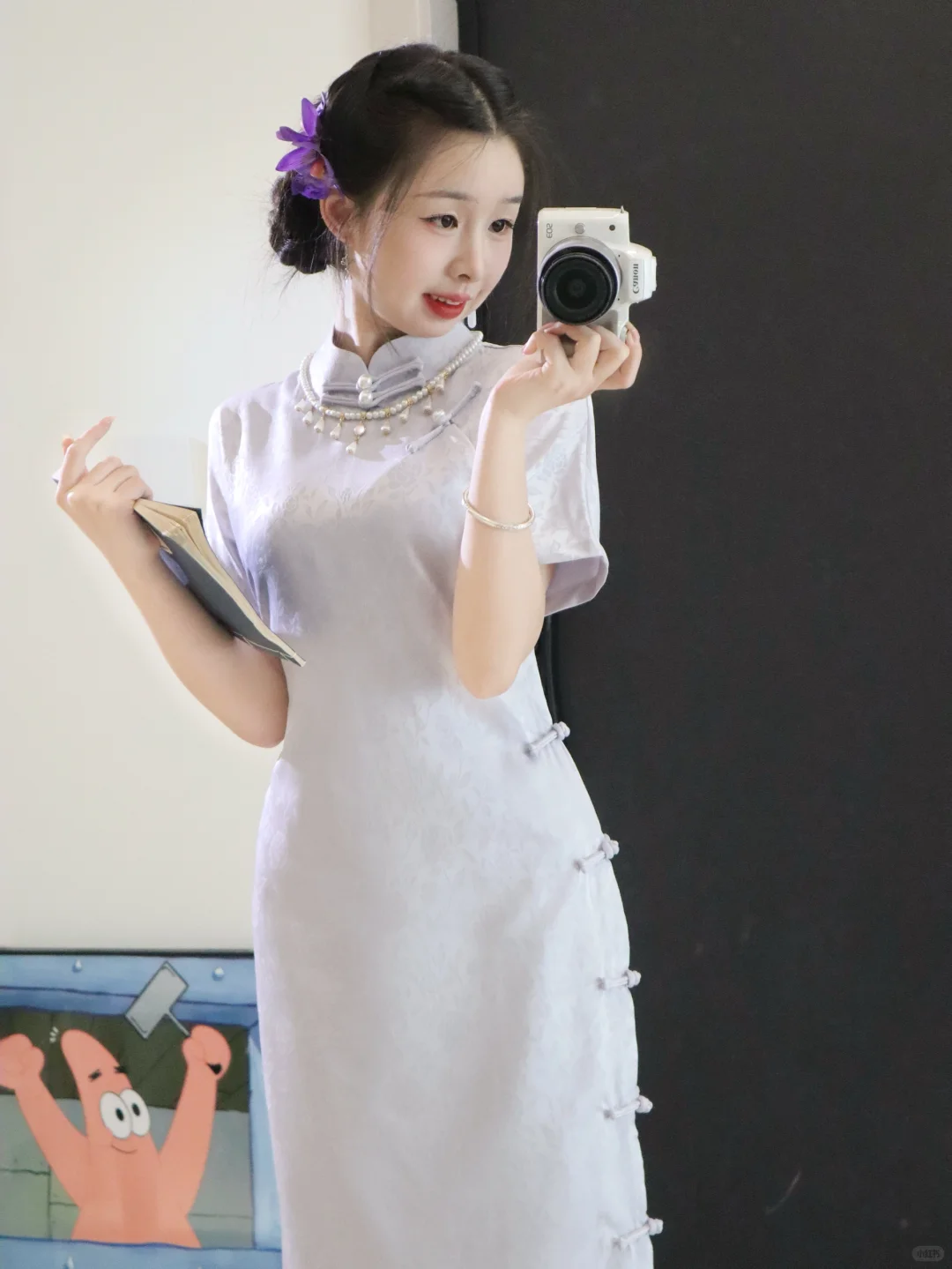 古法旗袍书卷气的感觉